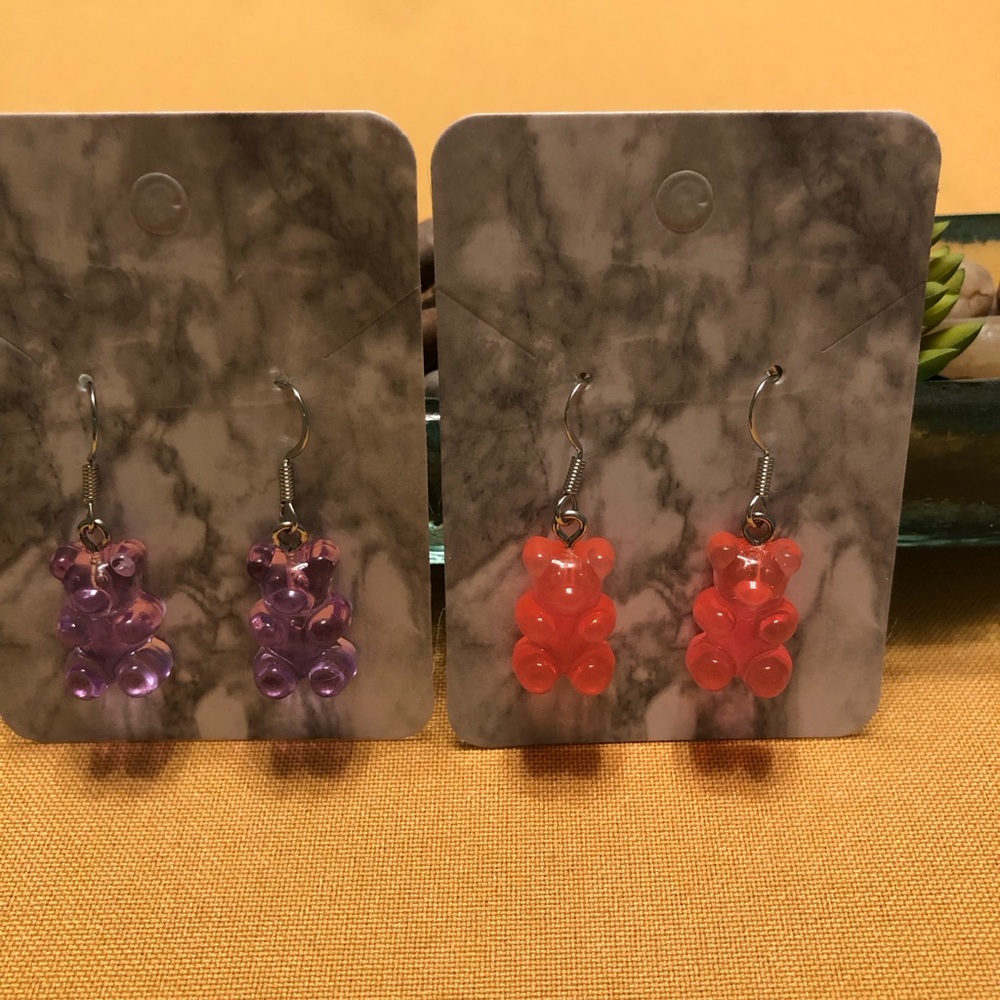2 Pairs of Gummi earrings